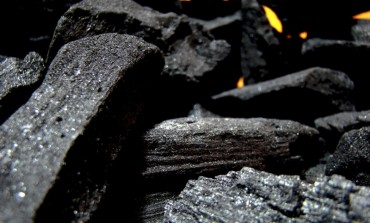 Ustawa antysmogowa zakaże używania pieców węglowych?