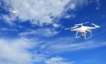Od przyszłego roku nowe unijne przepisy na rynku dronów. Wprowadzą m.in. obowiązek certyfikacji i rejestracji