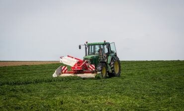 Dobrowolne ubezpieczenia coraz popularniejsze wśród rolników. Rynek wprowadza dla nich sporo nowości